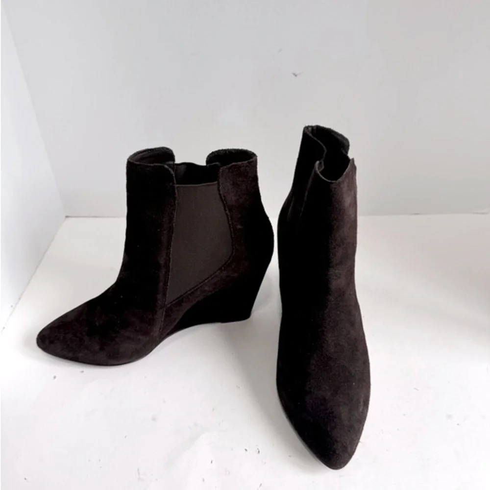 CHARLES by Charles David Chocolate Brown Suede Wedge Booties Size 9
